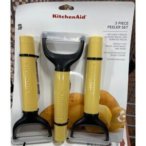KitchenAid yellow Y-Peeler Julienne Peeler‎ & Serrated Peeler With Blade Covers